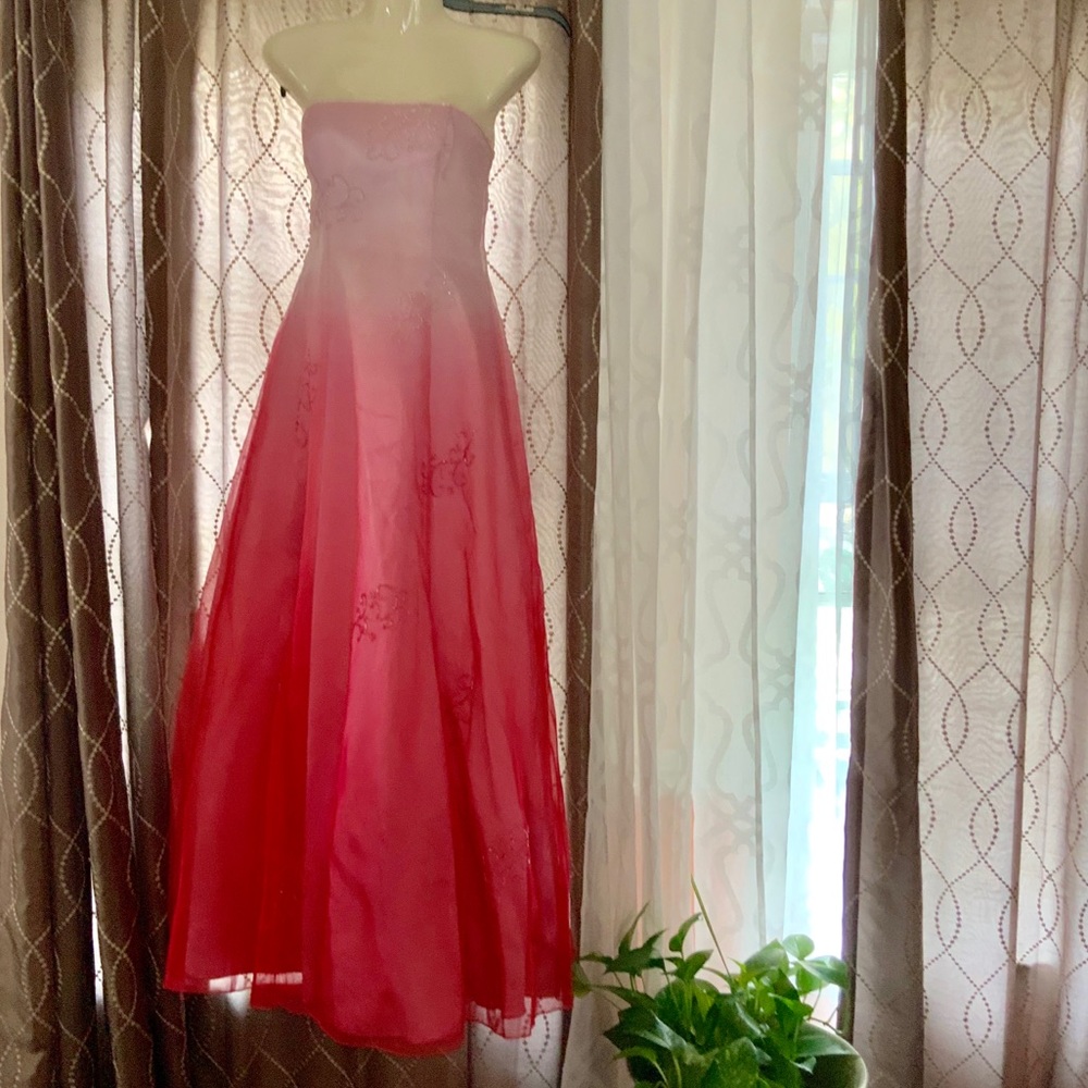 Gorgeous Sleeveless Prom Dress Fluffy Maxi